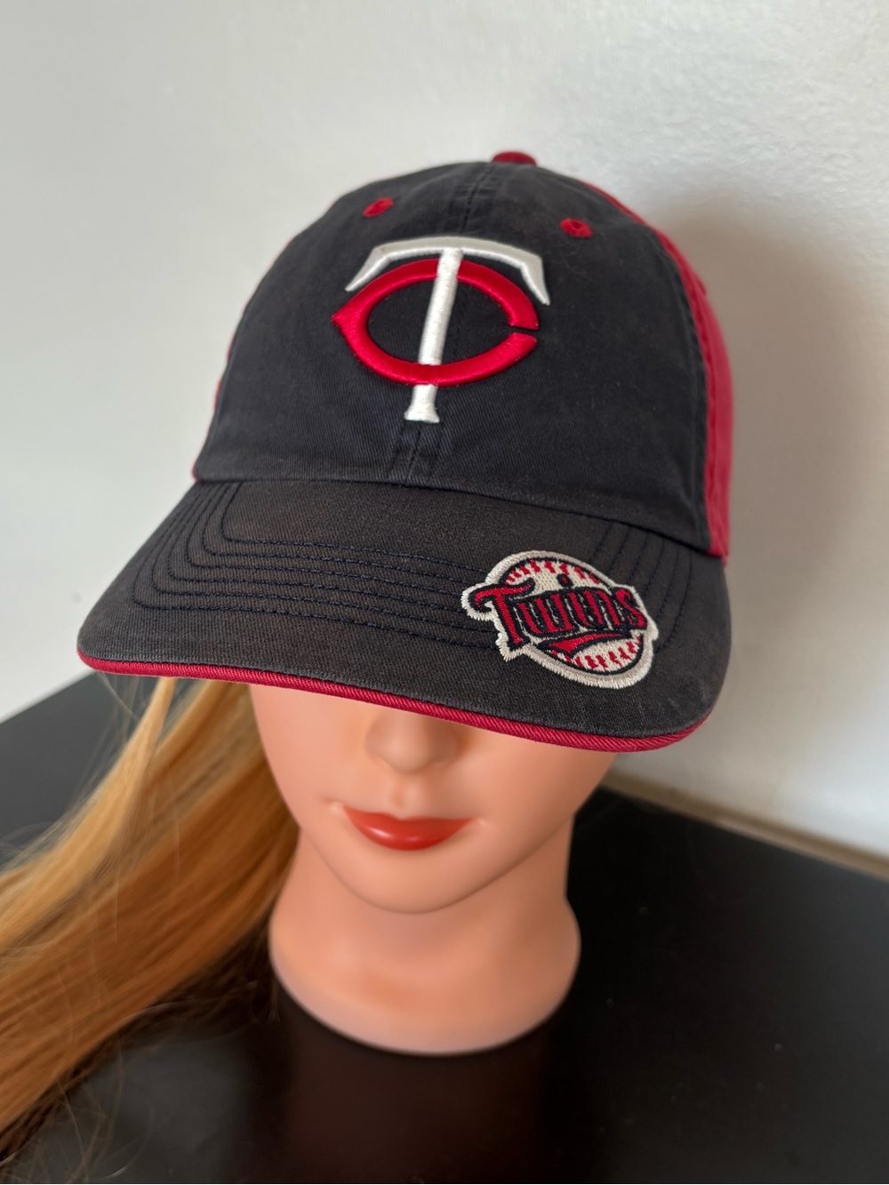 Genuine Merchandise Fan Favorite Minnesota Twins MLB Baseball Cap OSFA Red Blue